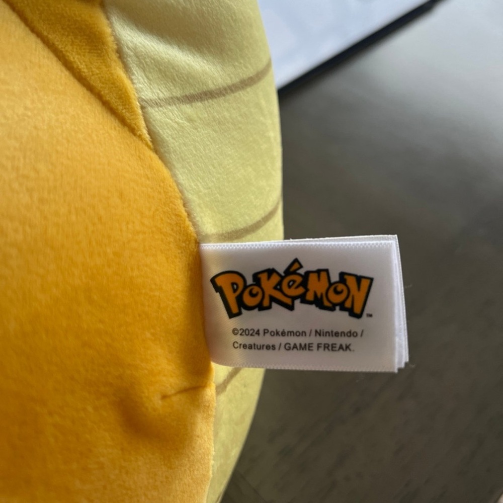 Dragonite Squishmallow - Picture 3 of 4